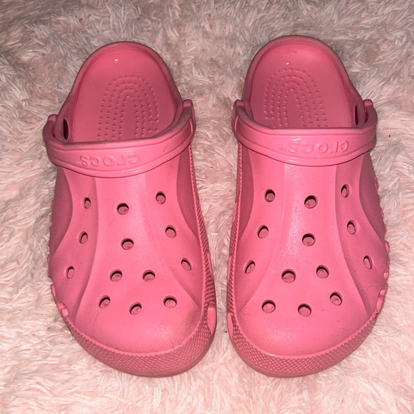 Pink Crocs! - Picture 1 of 3